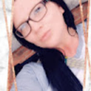 Meet your Posher, Genia